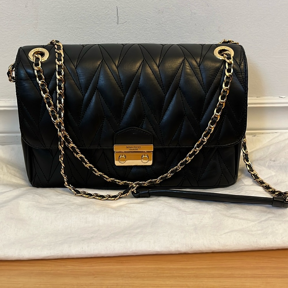 Nina Ricci Collection black leather flap bag